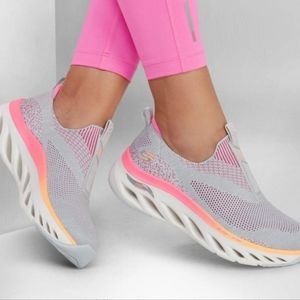 SKECHERS SKECHERS ARCH FIT GLIDE-STEP GRAY / MULTI | WOMEN SLIP-ONS SIZE 8.5